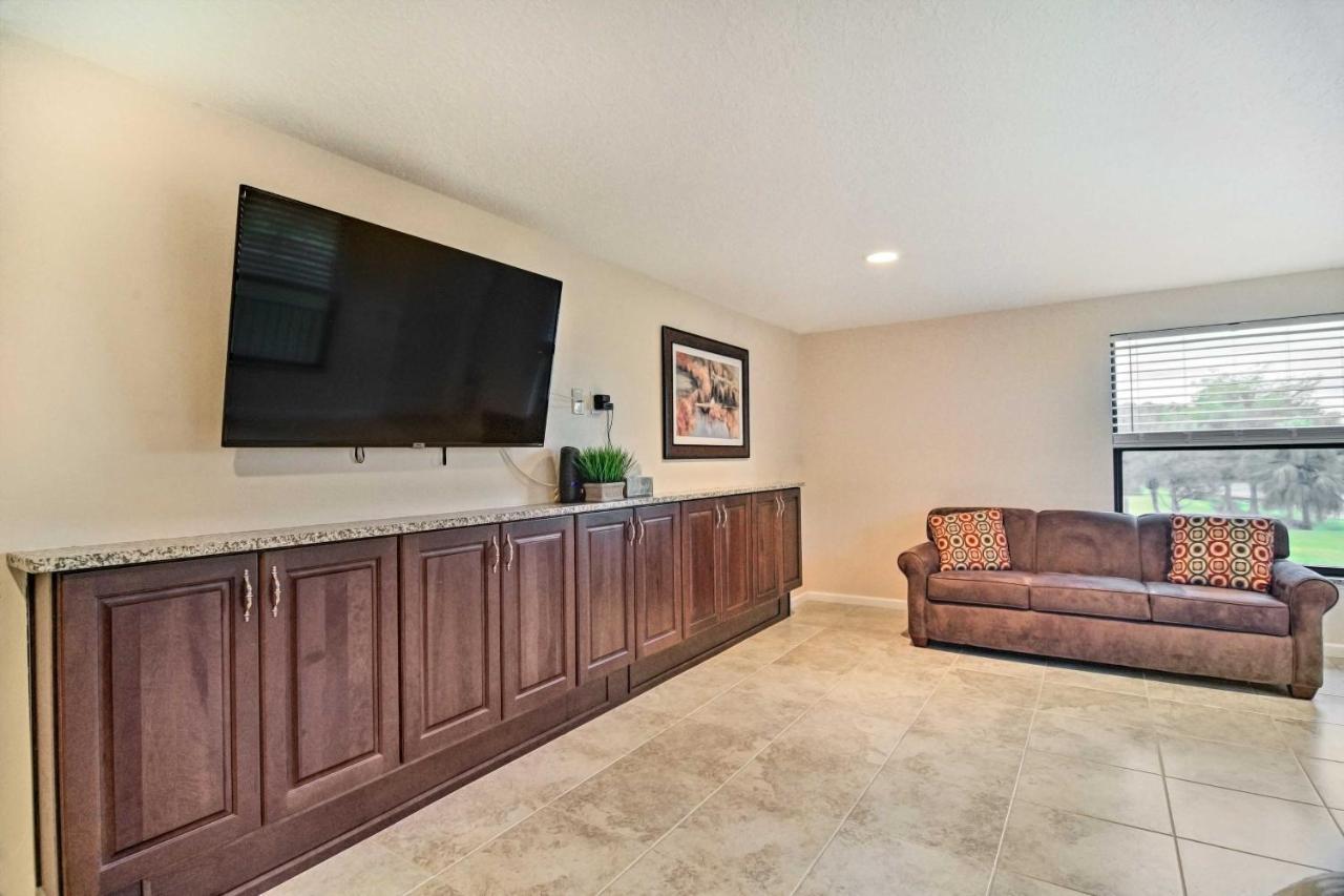 Sleek Largo Studio With Pond Less Than 7 Mi To Beach! 외부 사진